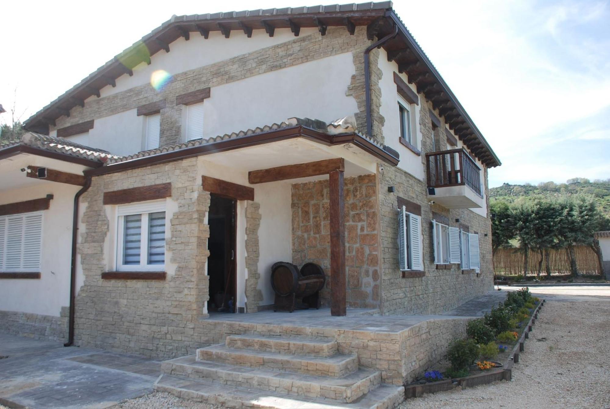 Villa La Casa de la Pradera Navahondilla Exterior foto
